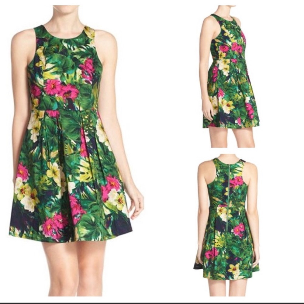 Felicity & Coco  garden green dress. Size Medium